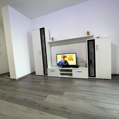 Julia Apartament Zalău Extérieur photo